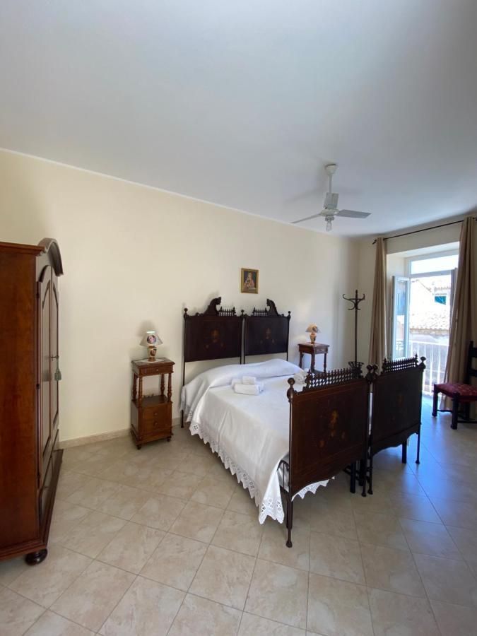 Ferienwohnung Affaccio Su Stromboli Tropea Exterior foto